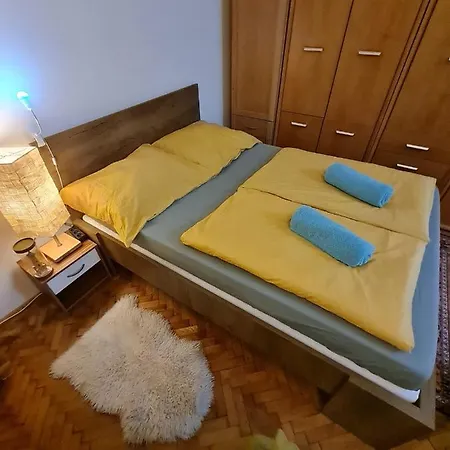 Weiner Downtown Homestay